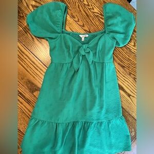 Speechless sz Small Green Puff Sleeve Super Cute Mini Dress